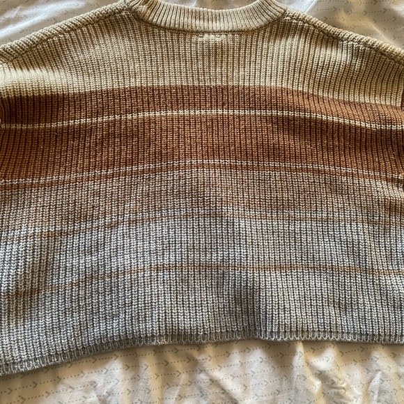 Garage boxy crop sweater - Picture 2 of 8